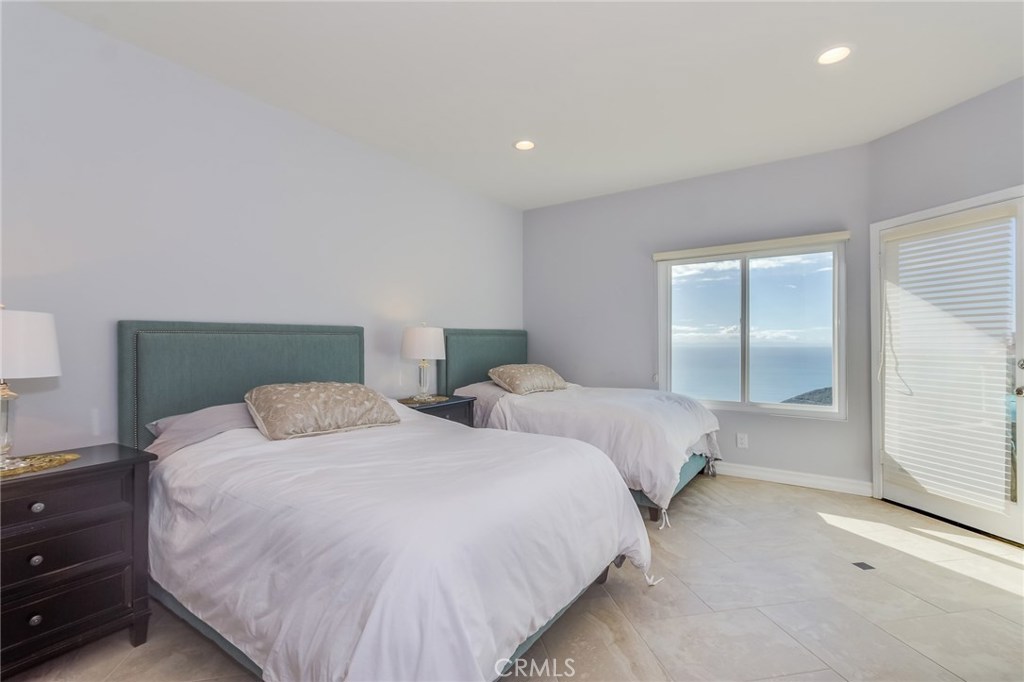 Laguna Sur (LS) - Residential Lease
