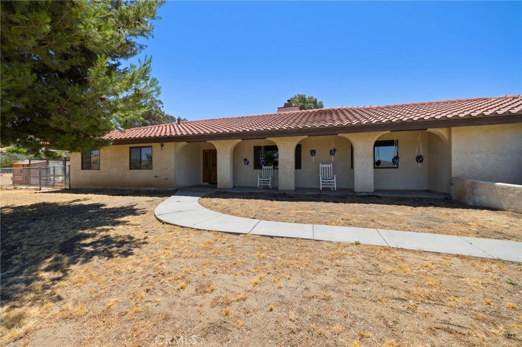 902 Searchlight Ranch Road