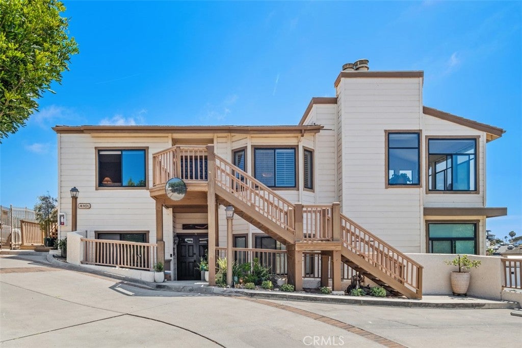 410 Pasadena Ct 15