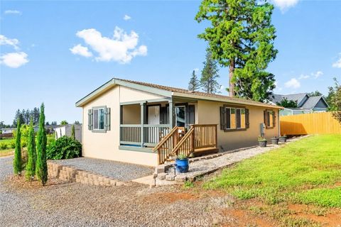 Photo of 1808 Rock House LN, Paradise, CA 95969 (MLS # SN26105011)