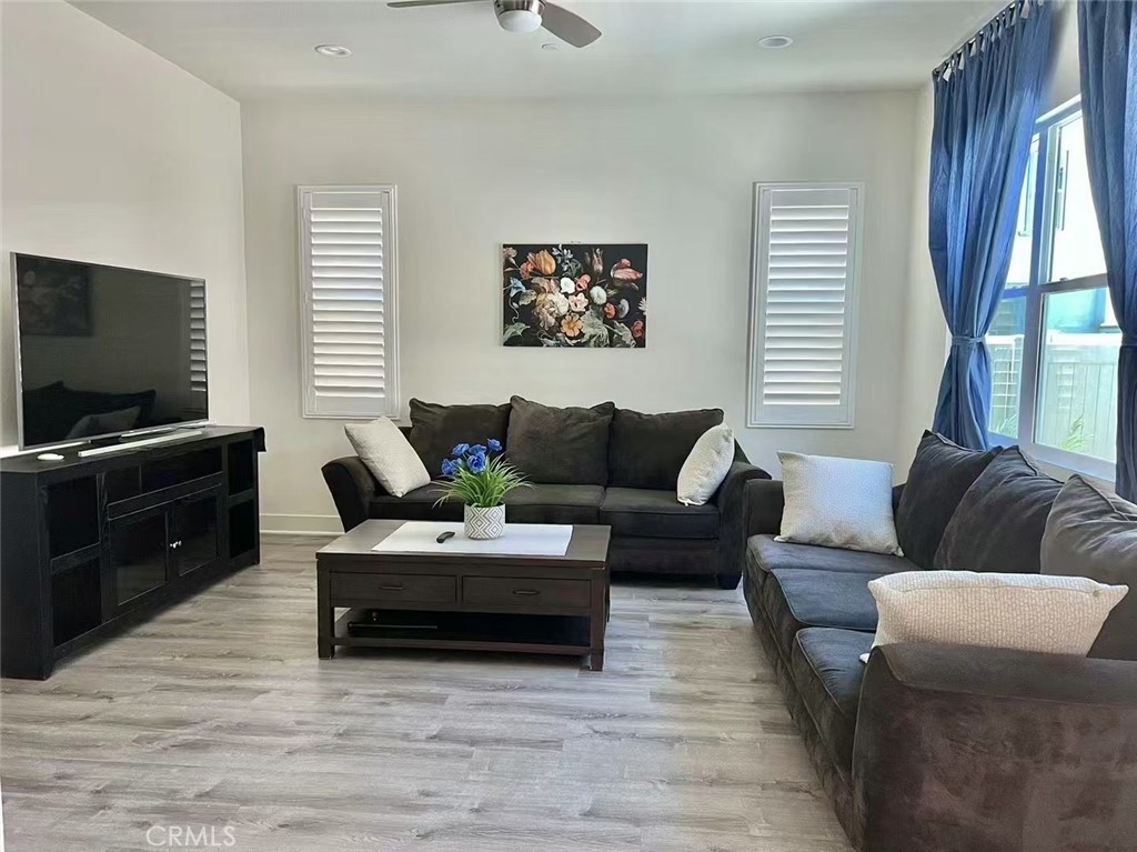 15849 Ellington Way