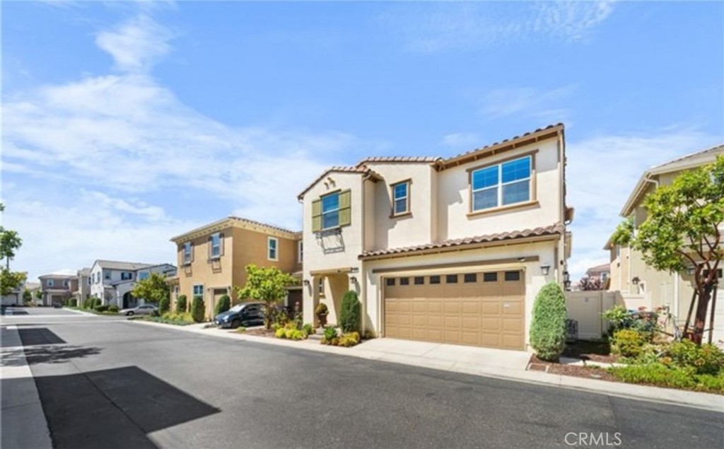 15849 Ellington Way