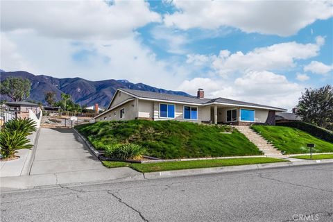 Photo of 8986 Whirlaway Ct, Rancho Cucamonga, CA 91737 (MLS # CV25236571) Photo of 8986 Whirlaway Ct, Rancho Cucamonga, CA 91737 (MLS # CV25236571)