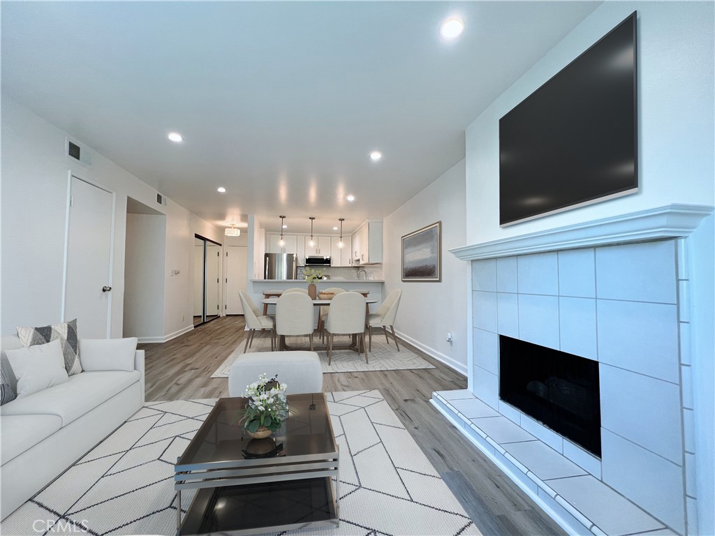 Properties 4 1940 N Highland Avenue 25