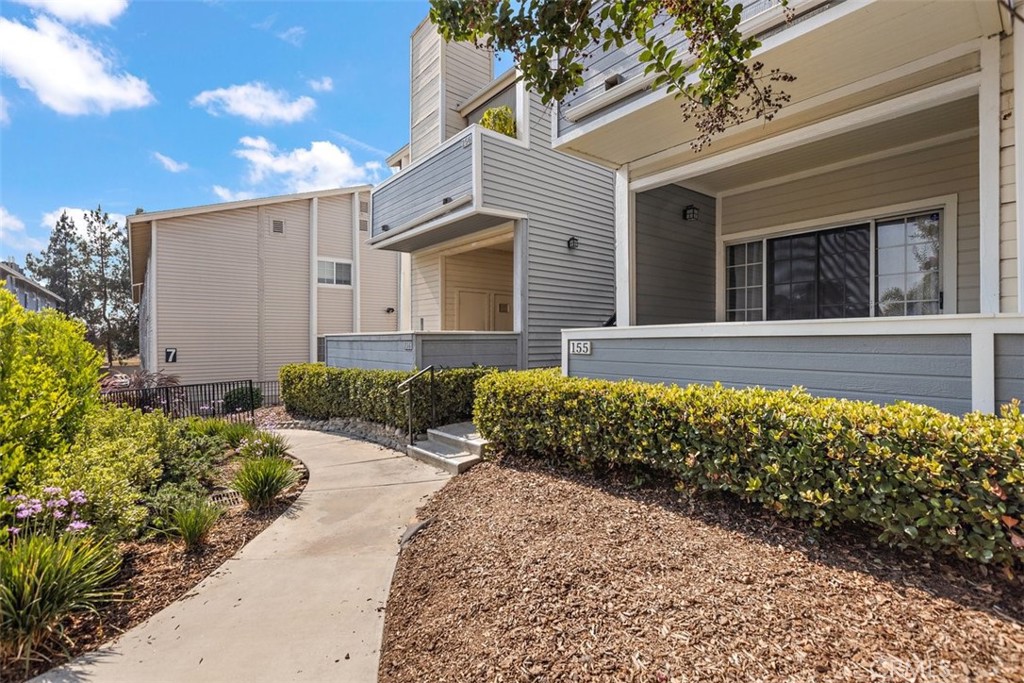 Beautiful Open concept Condo has it all. Large living room high ceilings, recess lights with dimer switch, 1 bedroom, 1 bath, laundry inside the unit, patio off the living room perfect for BBQ . Laminate flooring, double pane windows, central HVAC, kitchen has lots off cabinets and gas stove, 2 assigned parking spots and storage unit. Located in the desirable Colony Park community, residents enjoy access to premium amenities, including two sparkling swimming pools, a whirlpool spa, a clubhouse, barbecue areas, playground, a lush greenbelt and a dog run. Ideally situated near Azusa Pacific University, Citrus College, and vibrant downtown Covina, the property also offers convenient access to the 210 and 605 freeways, Foothill Transit, the Metro Gold Line, and a wide range of nearby parks, shopping, dining, and entertainment options. Grab this rare opportunity to become the proud owner of this condo, your perfect place to relax, enjoy and make unforgettable memories. HOA covers water/trash.