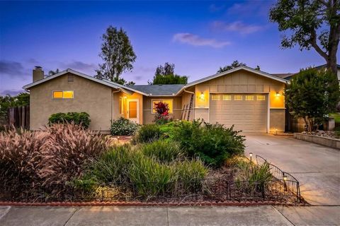 Photo of 9483 Lake Canyon Rd RD, Santee, CA 92071 (MLS # 260011637SD)