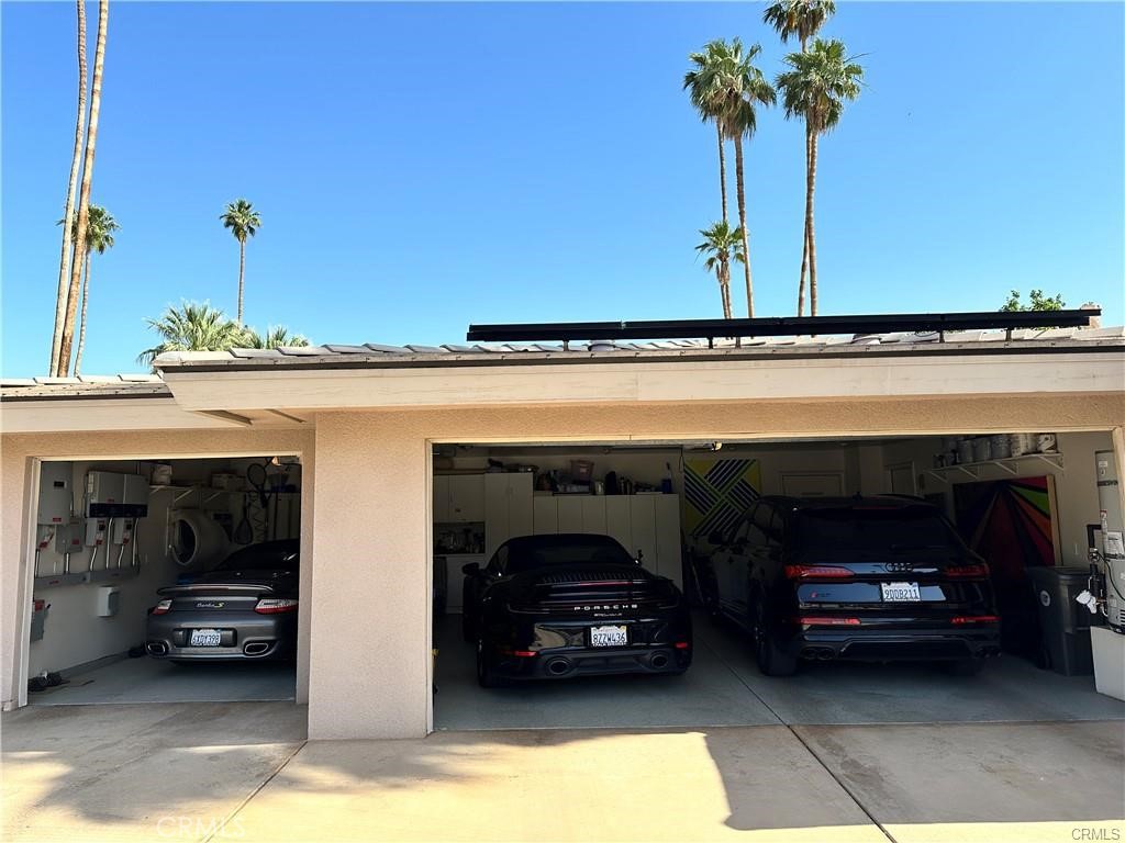 Thunderbird C.C. (32199) - Residential
