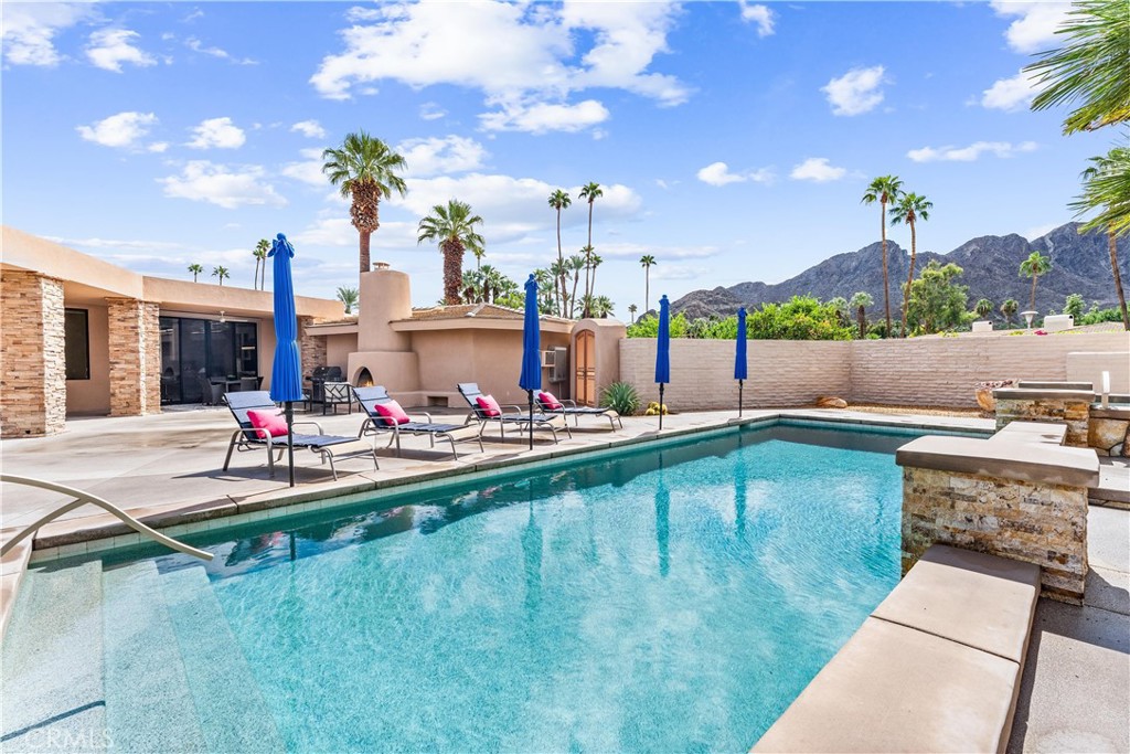 Thunderbird C.C. (32199) - Residential