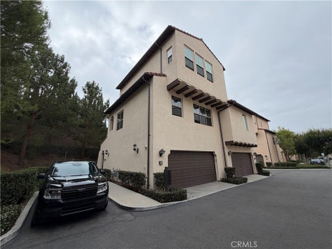 Photo of 88 Bronze Leaf, Irvine, CA 92620 (MLS # OC26200517)