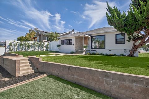 Tiny photo for 2861 Pinckard Avenue, Redondo Beach, CA 90278 (MLS # SB25225295)