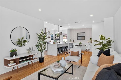 Tiny photo for 2861 Pinckard Avenue, Redondo Beach, CA 90278 (MLS # SB25225295)