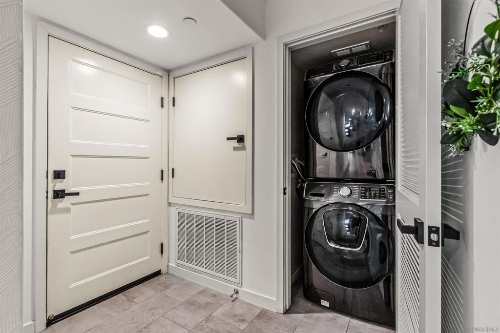 Carlsbad West - Residential