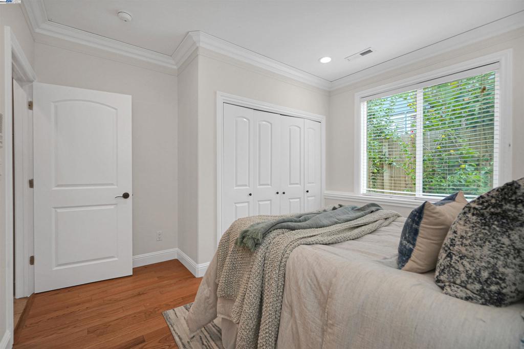 PROCTOR - Residential