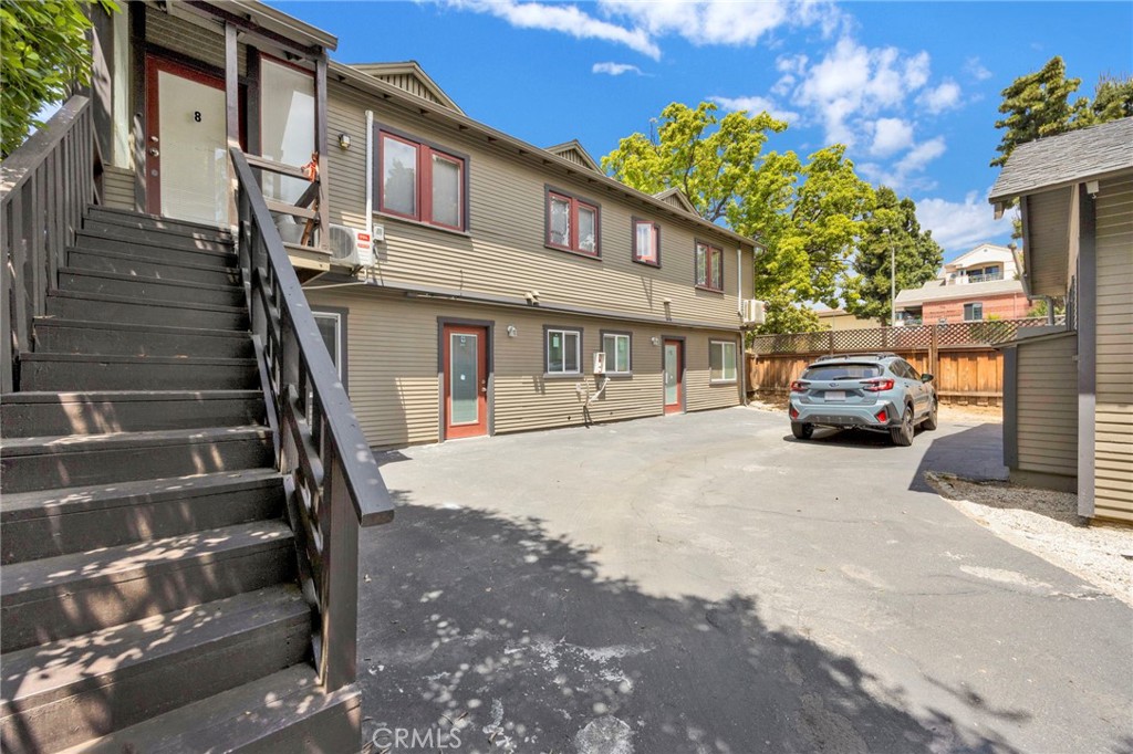 Properties 4 103 N Catalina Avenue