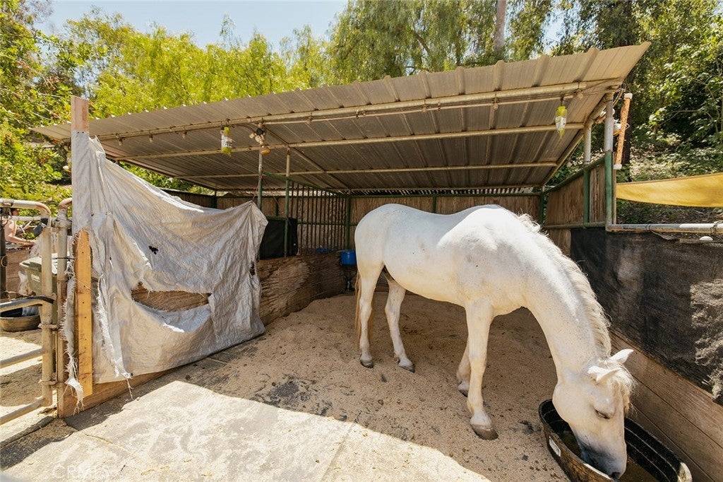 27070 Hidden Trail Road, Laguna Hills CA 92653 - Photo 22