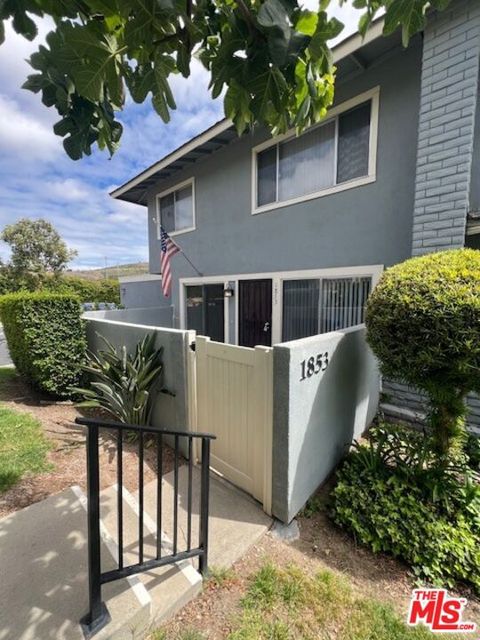 Photo of 1853 Aleppo Court, Thousand Oaks, CA 91362 (MLS # 26829489)