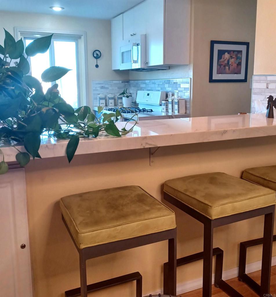 1202 N Pacifice Street 209B