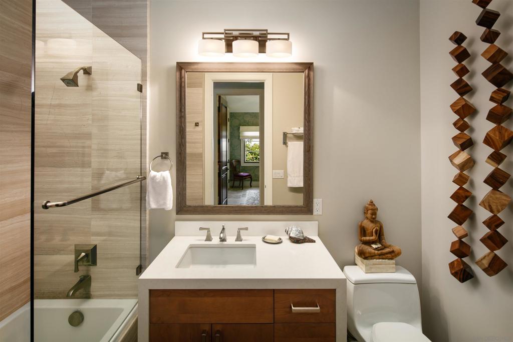 La Jolla - Residential Income