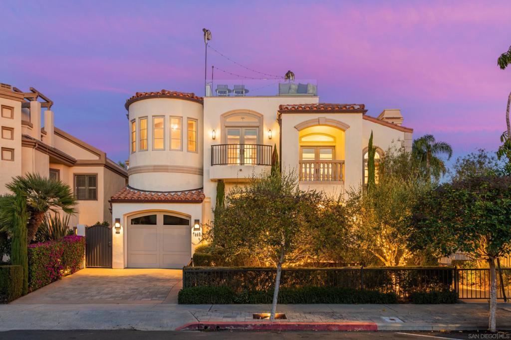 La Jolla - Residential Income