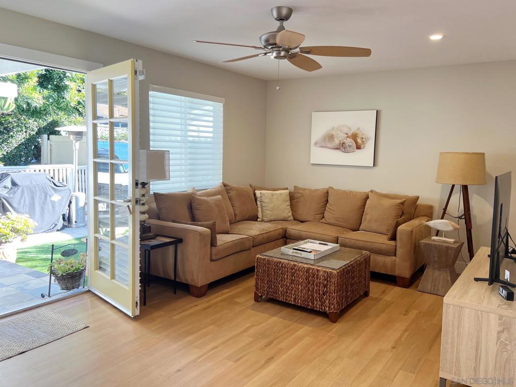 La Jolla - Residential Income