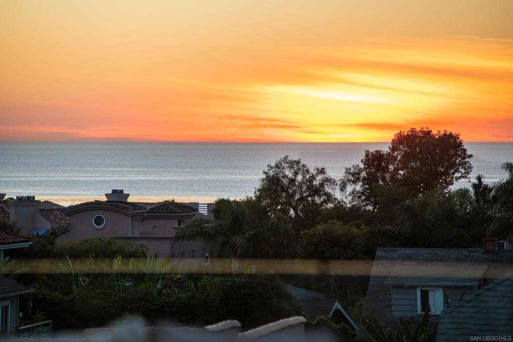 La Jolla - Residential Income