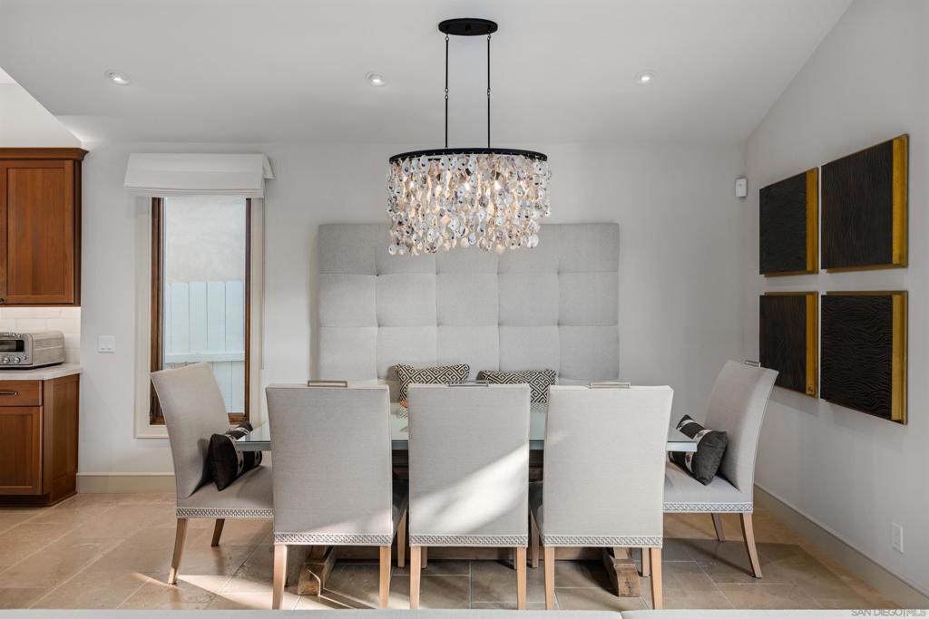 La Jolla - Residential Income