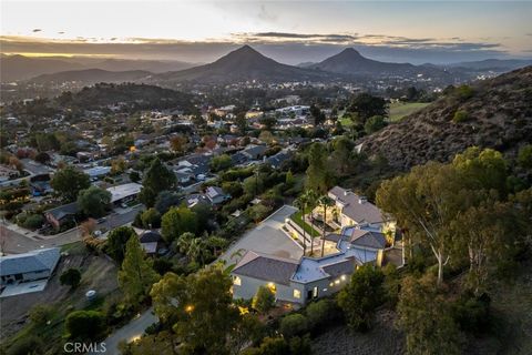 1854 Sydney Street San Luis Obispo CA 93401