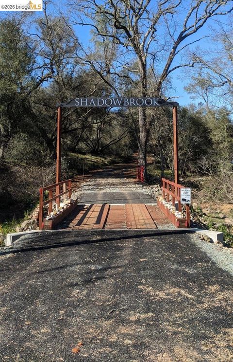 Photo of 4095 Green Valley RD Rd, Rescue, CA 95672 (MLS # 41131702)