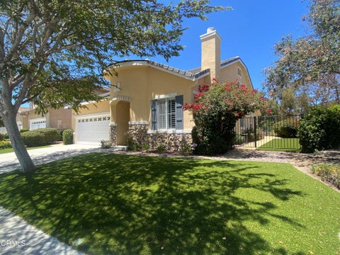 Photo of 4555 Calle Norte, Thousand Oaks, CA 91320 (MLS # V1-39326)