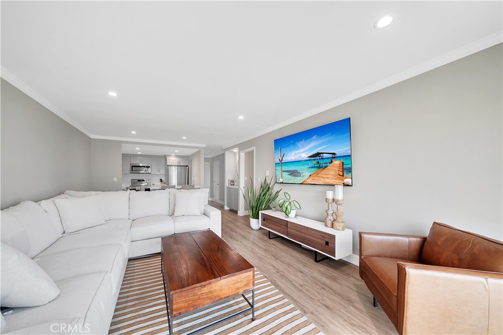 300 Cagney Lane PH9