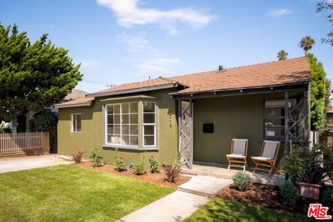 Photo of 3608 Greenfield Avenue, Los Angeles, CA 90034 (MLS # 26970055)