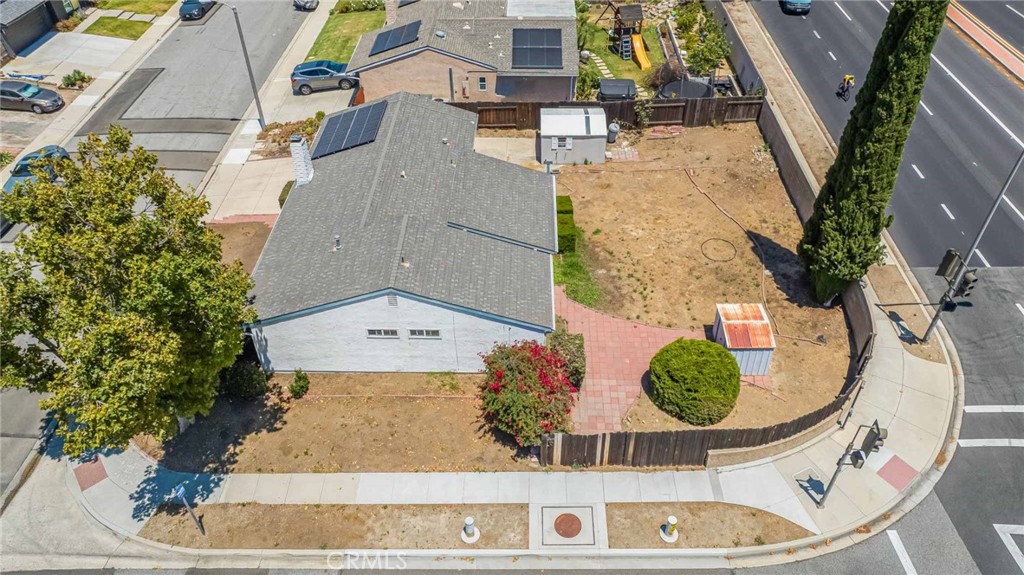 670 Wilshire Place