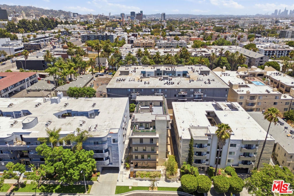1434 N Poinsettia Place 103