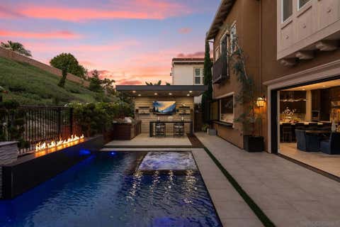 Photo of 4720 Borden CT, Carlsbad, CA 92010 (MLS # 260020789SD)