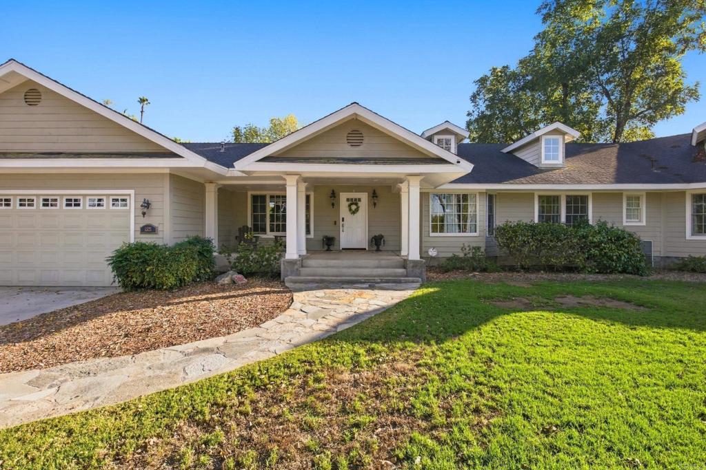 1521 Donita Drive
