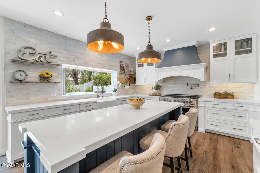 3175 Sunburst Place