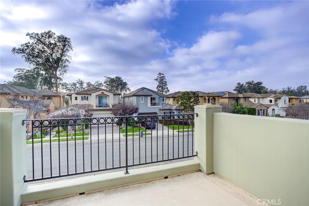 Trilogy(600) - Residential