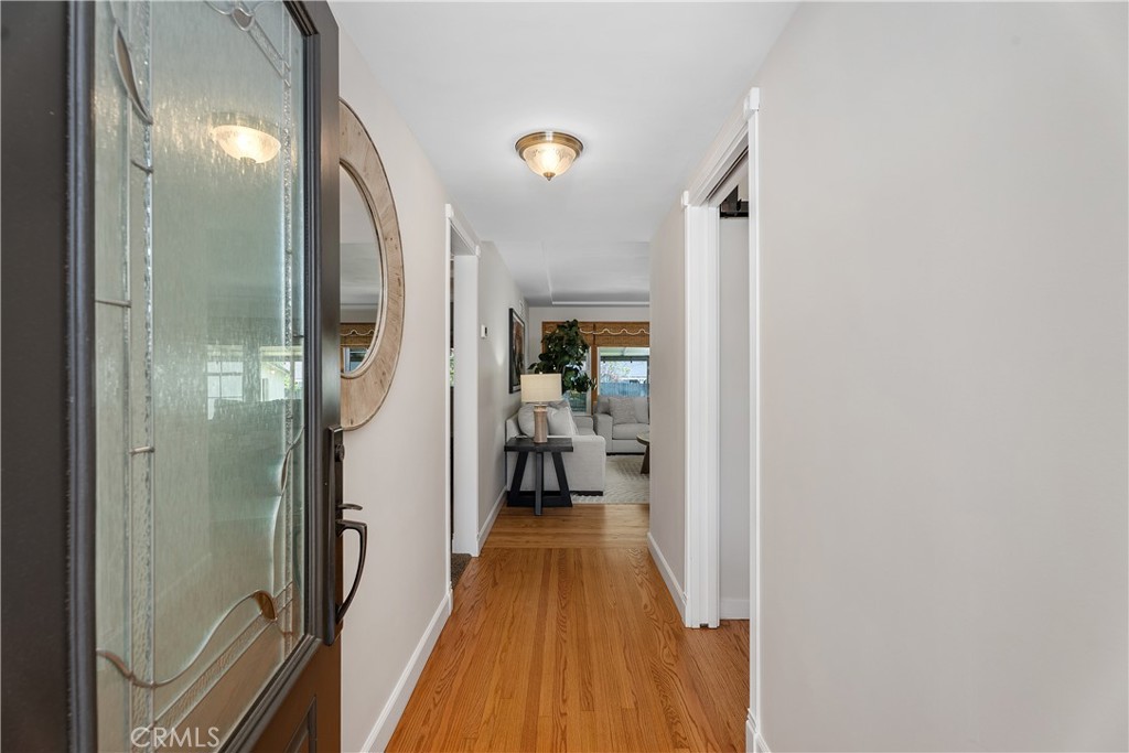 140 E Greenwood