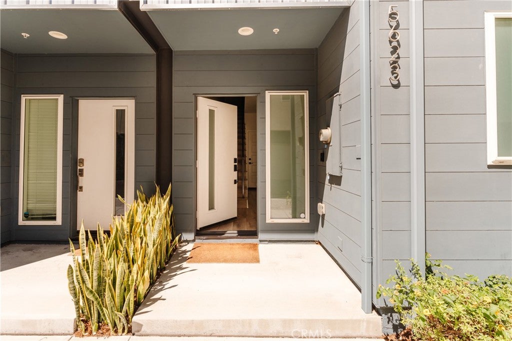 5623 N Bella Blanco