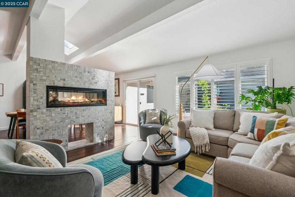 DIABLO WEST - Residential