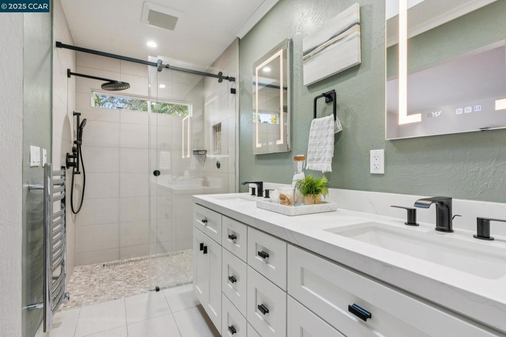 DIABLO WEST - Residential