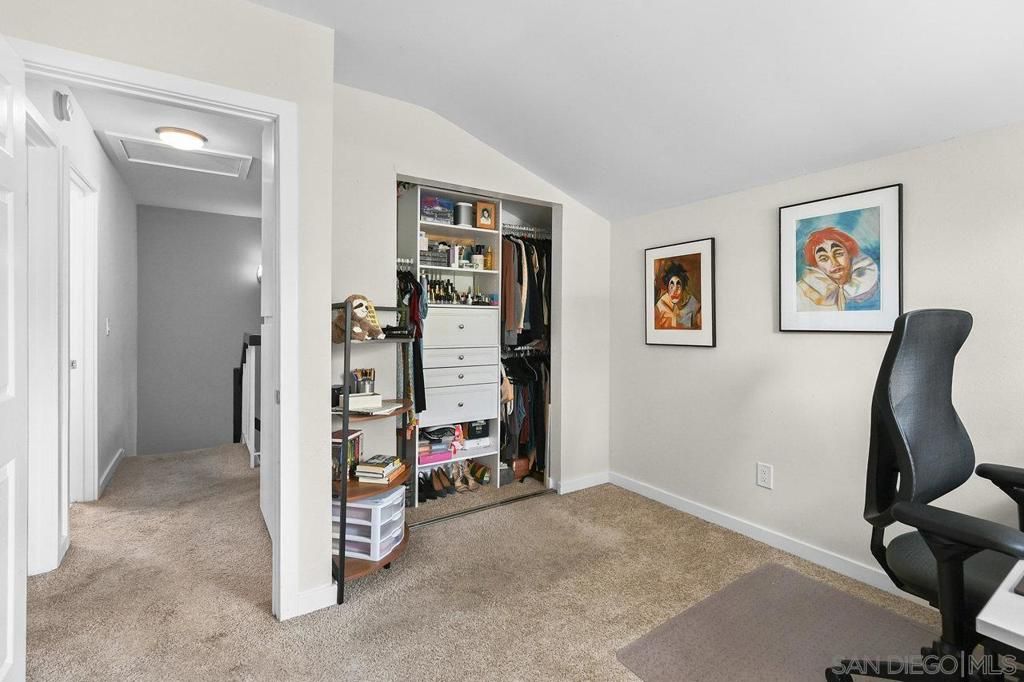 listing image 130726429107242455727