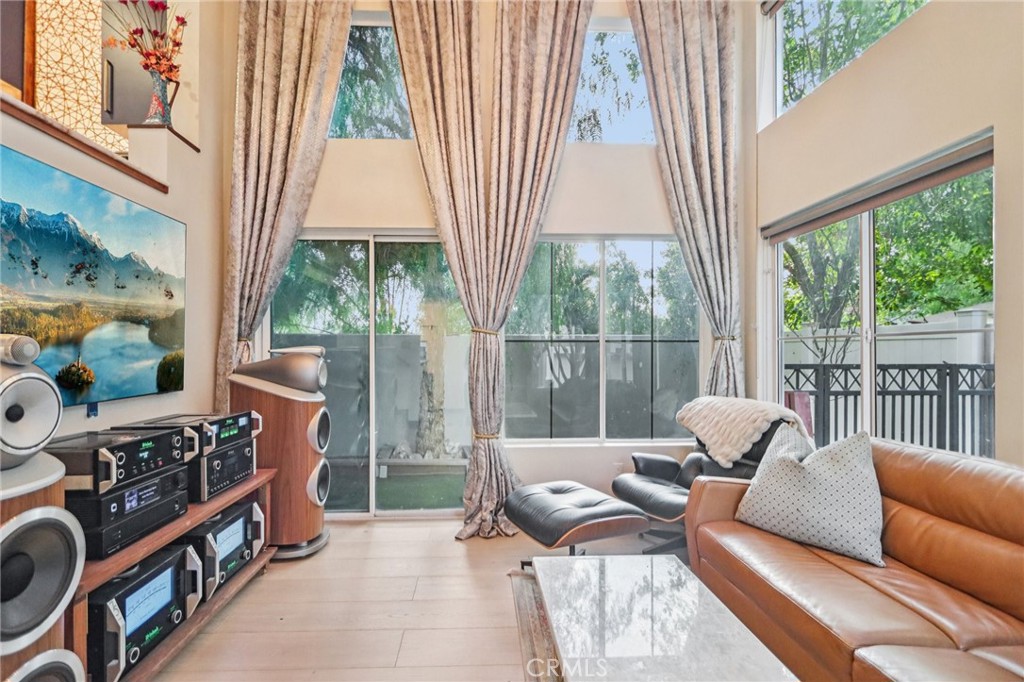 273 Montana Del Lago