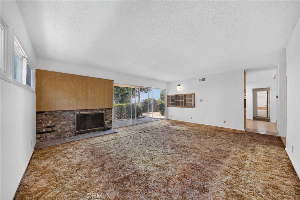 2090 Brightwood
