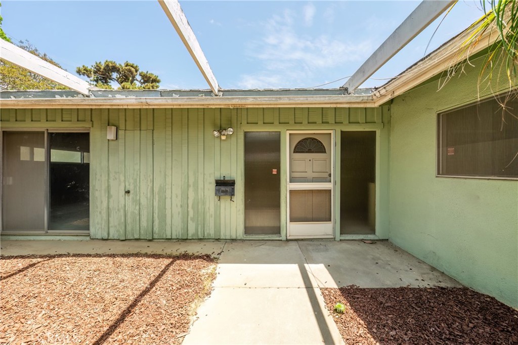 2090 Brightwood