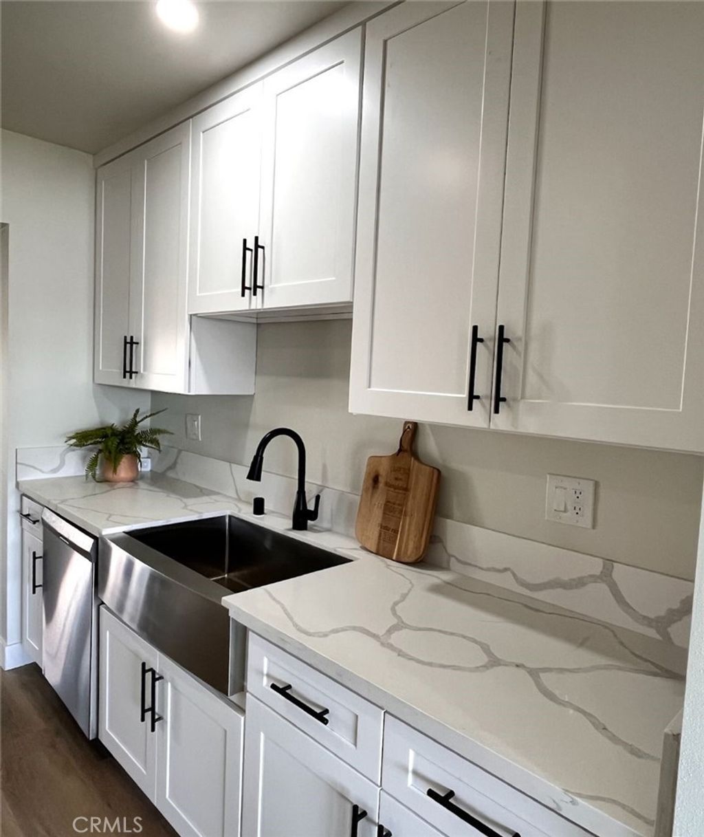 Photo of 905 Patrick Ave, Pomona, CA 91767 (MLS # OC25278500)