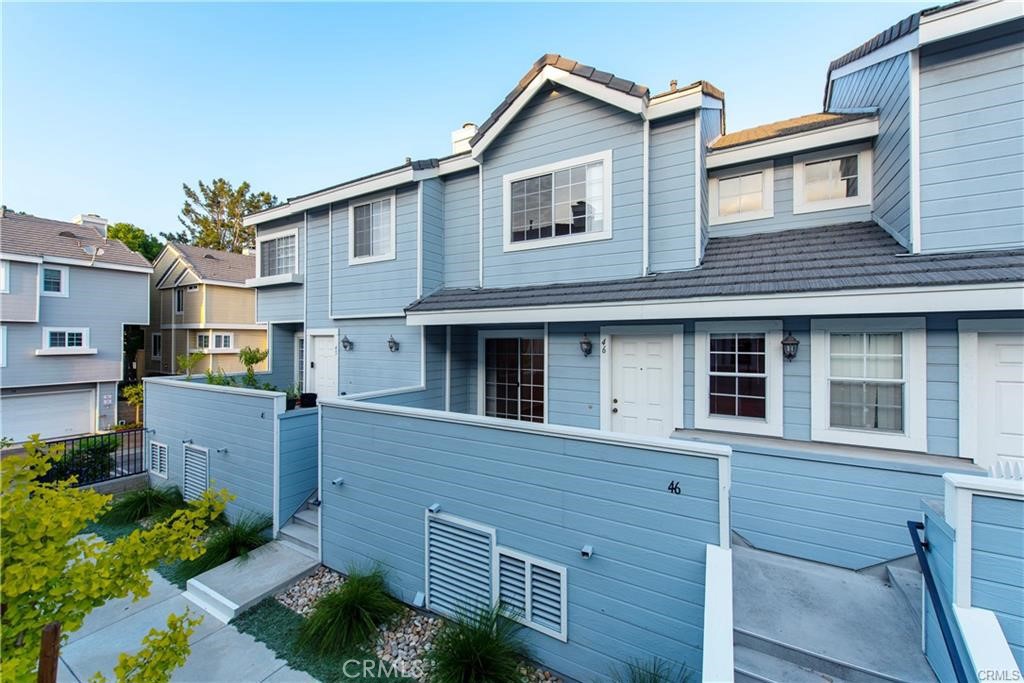 Great Summerwind unit for lease. This unit is a tri-level townhome with 2-car garage, storage room, and laundry room with wash sink on the first level. Entering through the front door is an open living space, powder bath, and a galley kitchen on the second level. A private front patio adjoins the living room through a slider door. The third level has 2 spacious bedrooms, both with attached, full bathrooms. Laminate floors throughout with newer appliances. Enjoy the Summerwind amenities including a community pool and spa. Great location in Central Torrance with close access to shopping, freeways, Madrona Marsh, and Charles Wilson Park just a few blocks down the street. The South Bay's largest farmer's market takes place at Wilson Park every Tue and Sat. This unit's exterior has recently been renovated as well as the rest of the complex.