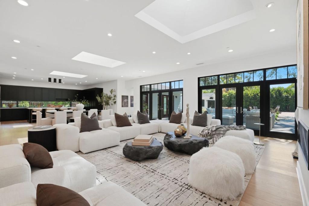 766 Arroyo Road