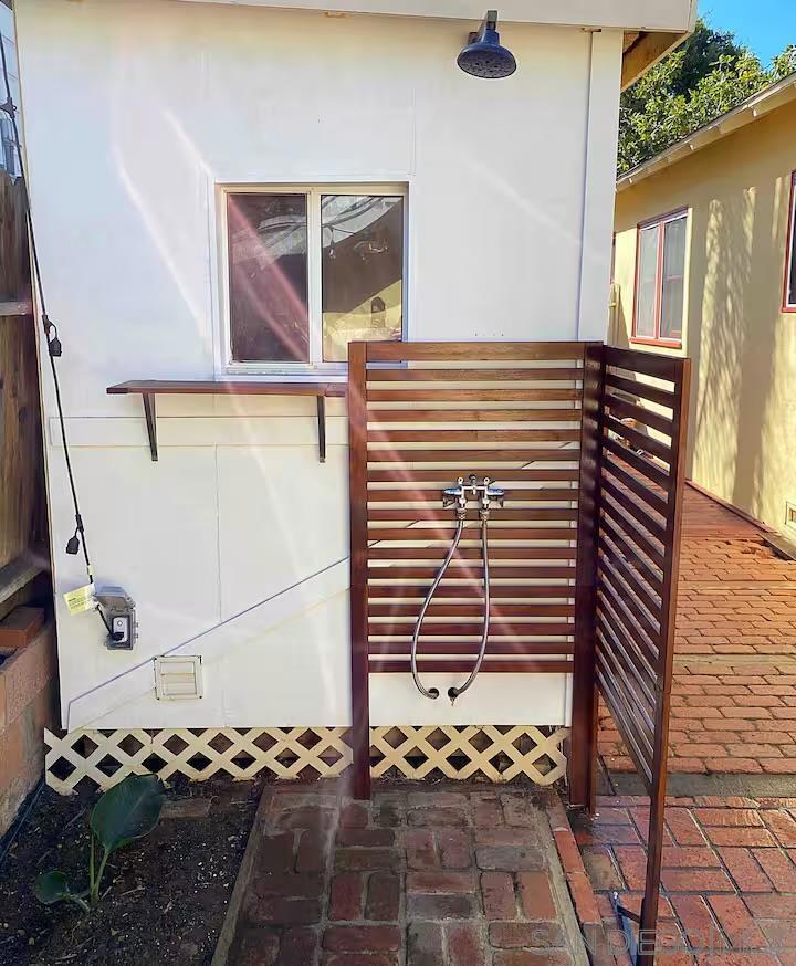 Encinitas - Residential Lease