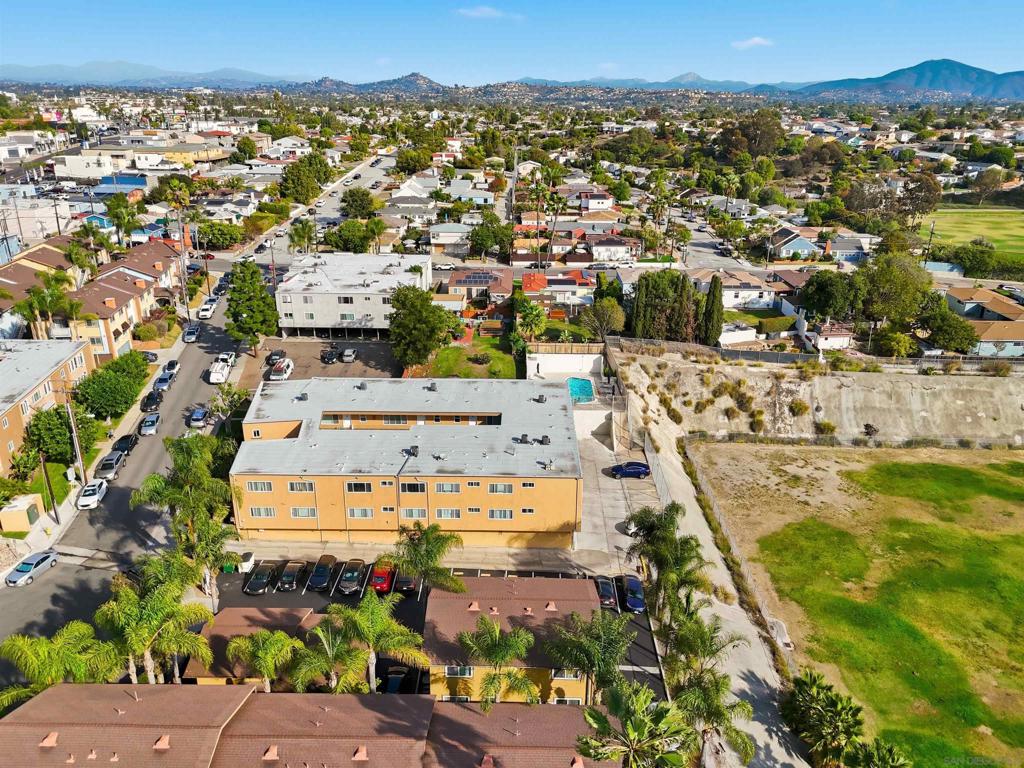 College Grove - Residential